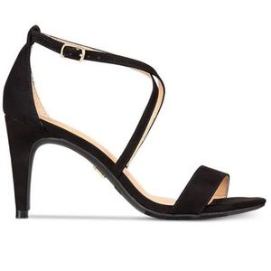 THALIA SODI
Women's Darria Strappy Sandals